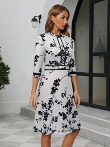 印花A字連衣裙 - 白色 - 查看 3