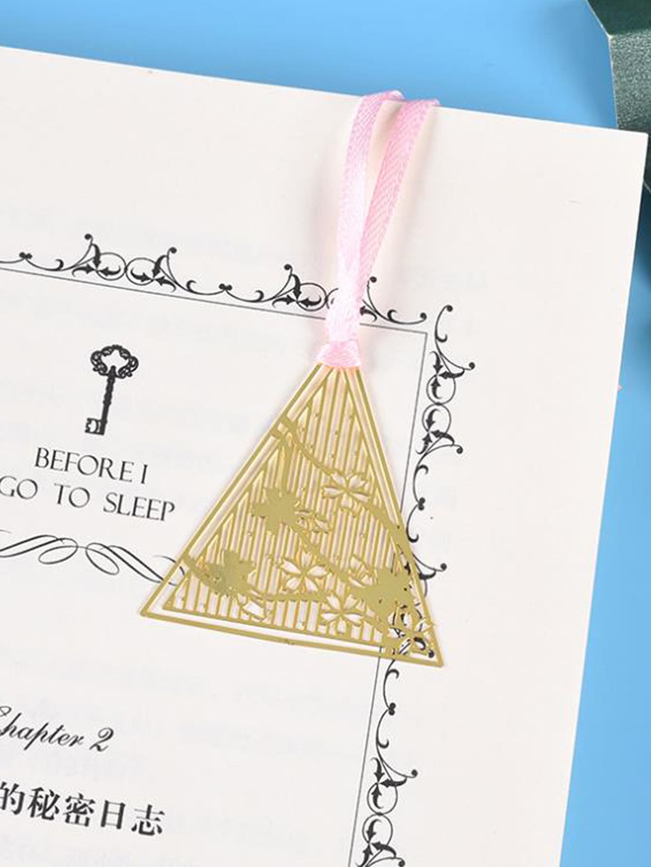 1pc Metal Bookmark With Triangle Sakura Flower Design | SHEIN USA