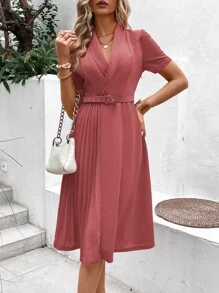 SHEIN VCAY 素色百褶細節繫腰帶洋裝 - 粉色 - 查看 3