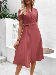 SHEIN VCAY 素色百褶細節繫腰帶洋裝 - 粉色 - 查看 4