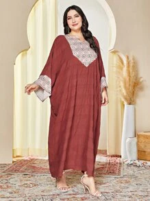 Al Najma Plus Geo Print Batwing Sleeve Dress - Pink - View 4