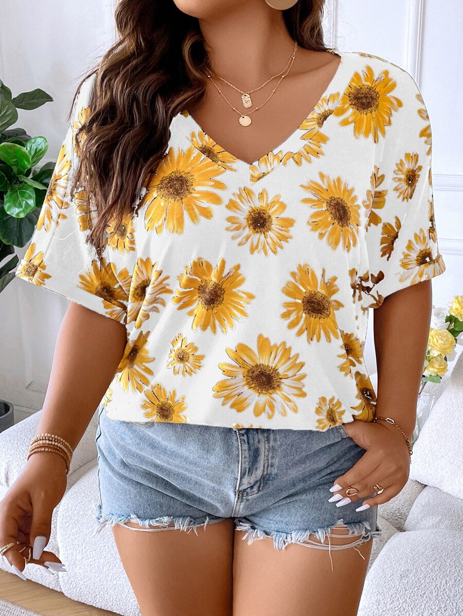 SHEIN LUNE Plus Floral Print Batwing Sleeve Tee - Multicolor - View 1