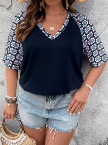SHEIN LUNE Camiseta con estampado floral de manga raglán - Negro - Ver 1