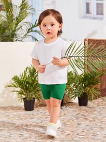 SHEIN Leap Crew Baby Slogan Graphic Tee & Shorts - Green - View 3