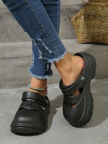 Women Hollow Out Vented Clogs, EVA Fashion Clogs - Black - View 4