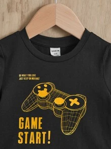 SHEIN Baby Boy Gamepad & Slogan Graphic Tee & Shorts - Yellow - View 3