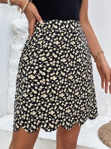 SHEIN VCAY 1pc Ditsy Floral Scallop Trim Slant Pocket Skirt - Multicolor - View 4