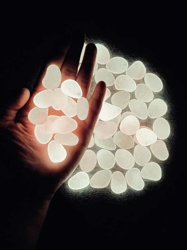 50pcs Polyresin Garden Decorative Stone, Modern Glow In The Dark
