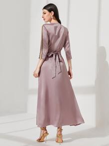 Al Najma 鏈條拼接袖貼花前繫腰帶連衣裙 - 藕粉色 - 查看 2