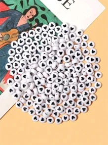 100pcs White Background Acrylic Beads Round Flat Letter Interval Black Heart Beads Jewelry Making DIY Bracelet Necklace Accessories Valentines - Black and White - View 1