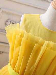 SHEIN Chicas Vestido ribete fruncido bajo con fruncido de malla - Amarillo - Ver 6