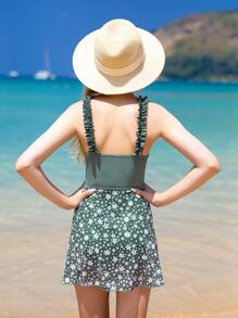 SHEIN 青少年女孩木耳褶皺邊背帶連體泳衣帶小碎花沙灘半身裙 - 綠色 - 查看 2