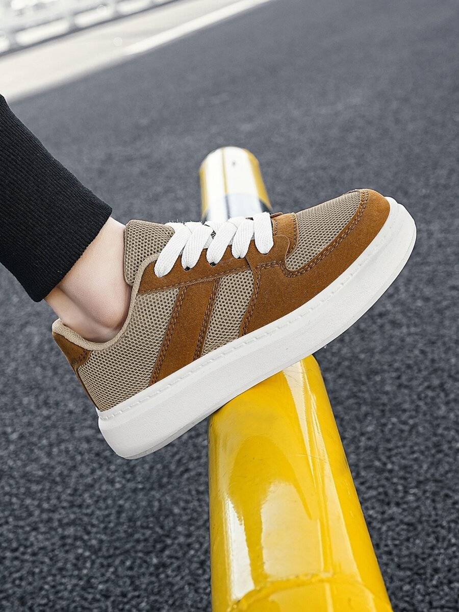 男孩前綁帶撞色運動戶外板鞋