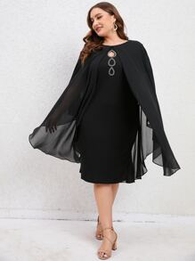 SHEIN Clasi Vestido con diseño de diamante de imitación de manga capa - Negro - Ver 1