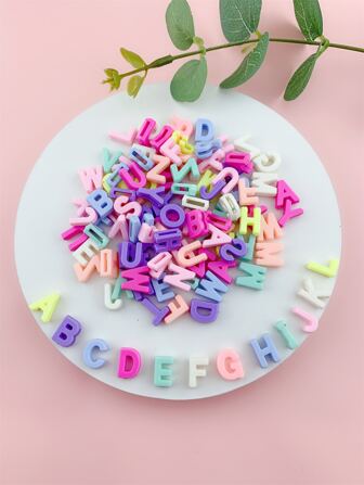 100入組/套隨機色字母設計DIY珠子