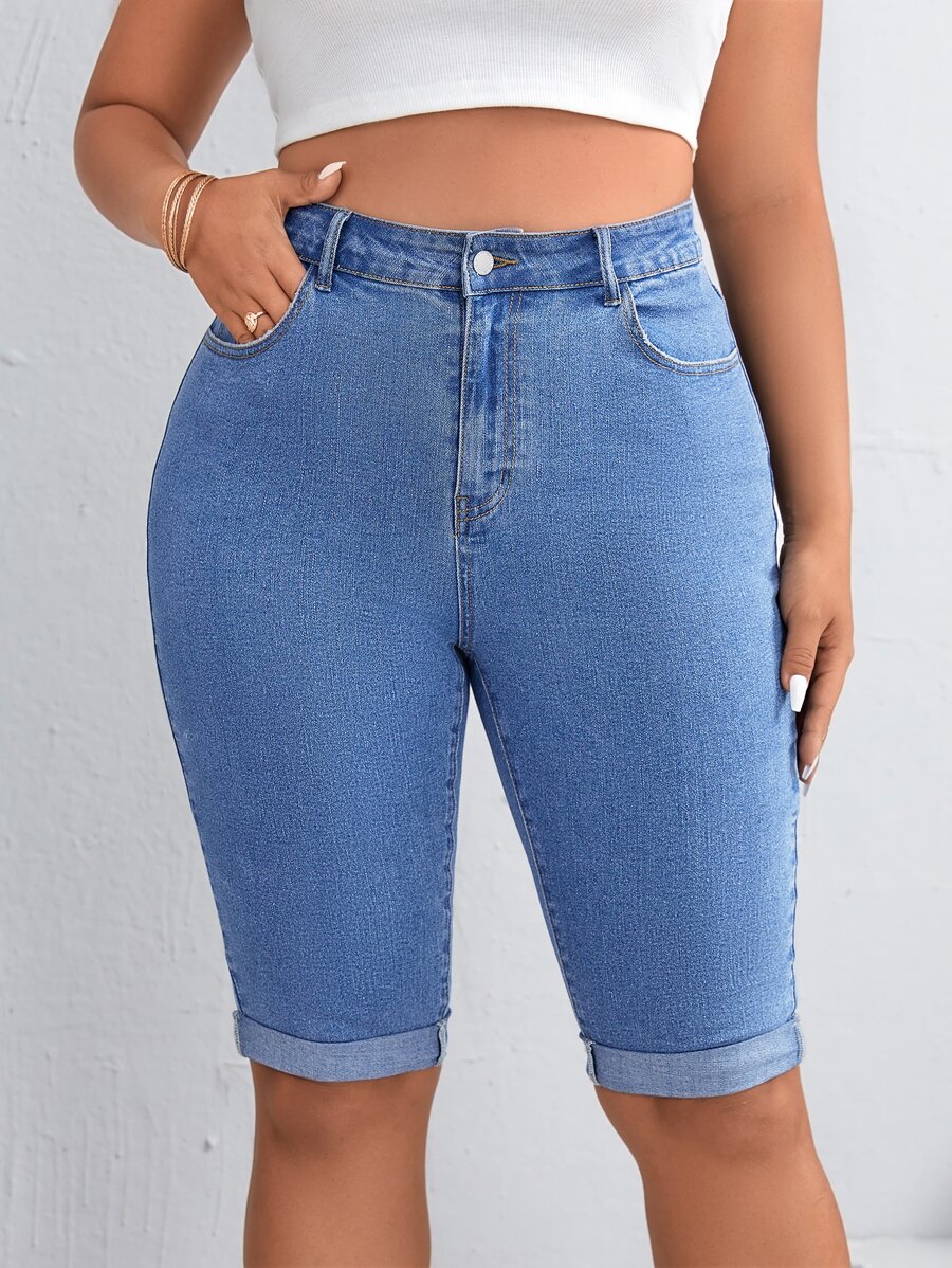 SHEIN LUNE Plus Light Wash Roll Up Hem Denim Shorts - Medium Wash - View 1