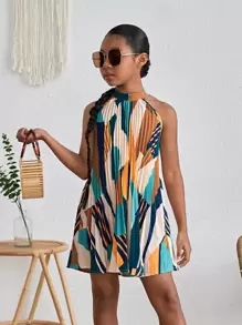 SHEIN Tween Girl Geo Print Halter Neck Pleated Detail Dress