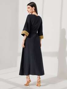 Seusyu Contrast Panel Belted Dress