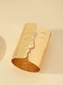 Pulsera abierta con textura de metal - Amarillo Oro - Ver 2