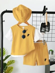 SHEIN Playful Pals 年輕男孩馬和人物刺繡2合1t恤和短褲和帽子