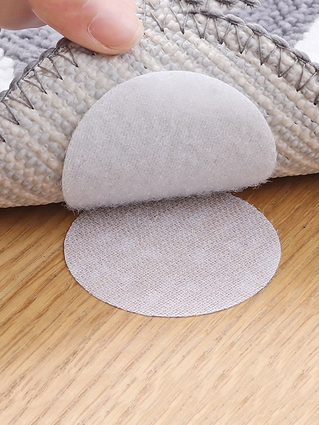 5 piezas/set adhesivo de fijación de sábana de PVC, pinza de sábana redonda minimalista para dormitorio - Blanco - Ver 1