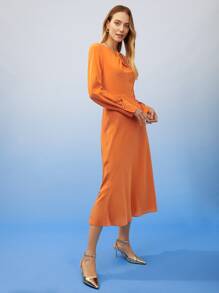MOTF PREMIUM PURE SILK CHAIN-HALTERNECK DRESS - Orange - View 6