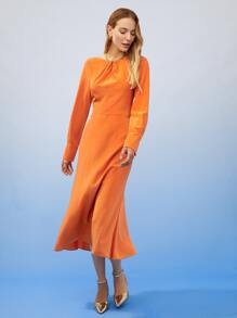 MOTF PREMIUM PURE SILK CHAIN-HALTERNECK DRESS - Orange - View 8