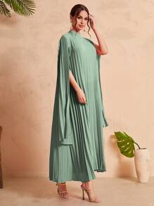 Modelyn Cloak Sleeve Pleated Dress - Mint Green - View 3