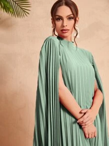 Modelyn Cloak Sleeve Pleated Dress - Mint Green - View 6