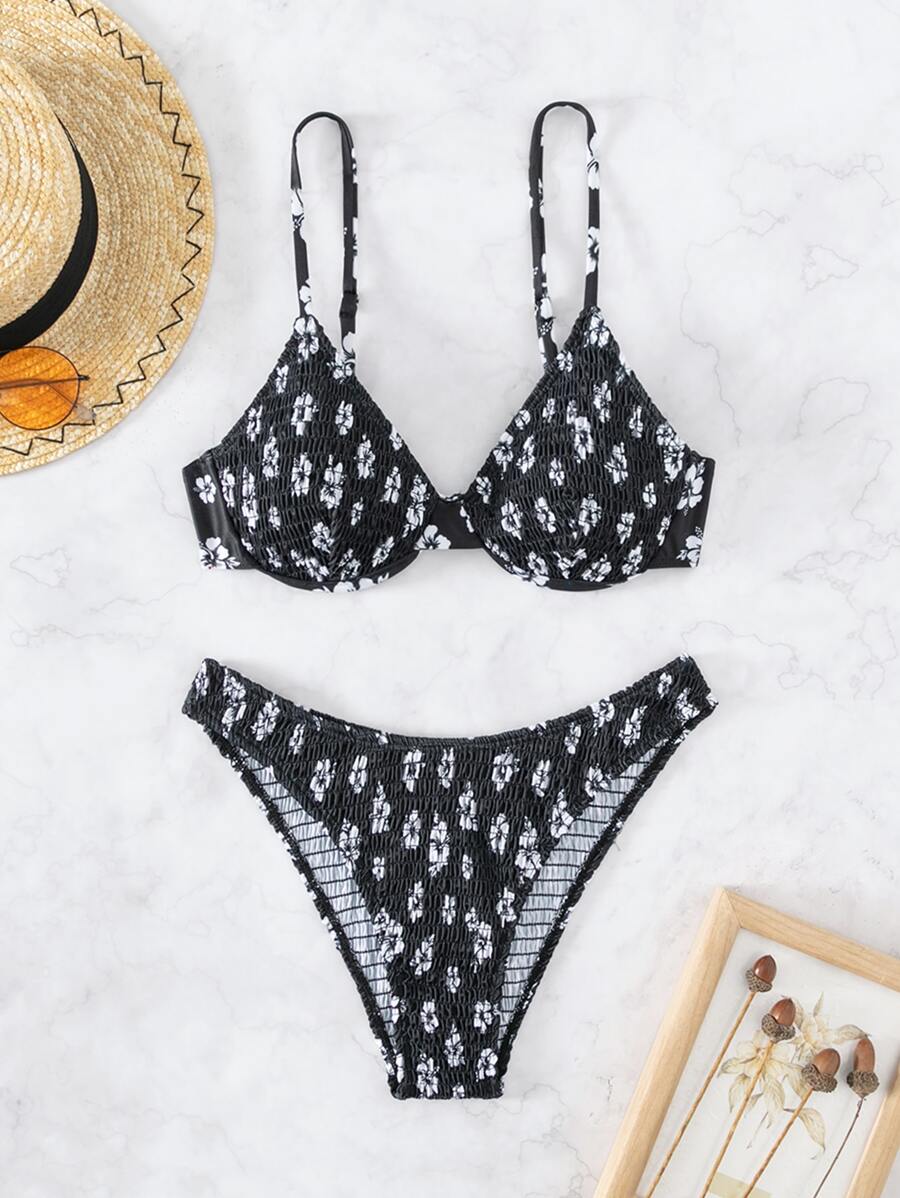 SHEIN Swim 夏季海滩花卉印花比基尼套装褶饰钢圈文胸上衣和比基尼下装 2 件套比基尼 - 黑與白 - 查看 1