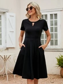 Keyhole Neckline Hidden Pocket Dress - Black - View 1