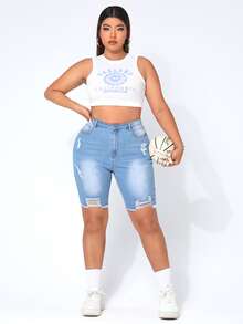 Plus High Waist Ripped Raw Hem Denim Shorts - Light Wash - View 2