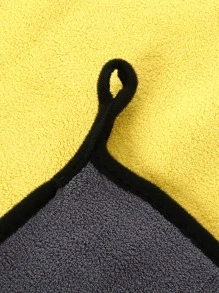 3 miếng giẻ lau xe Fluffy, nước rửa xe - Nhiều màu - Xem 7
