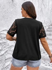 SHEIN LUNE Camiseta con estampado de leopardo con encaje en contraste - Negro - Ver 2