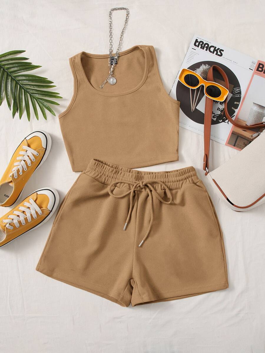 SHEIN EZwear 纯色背心和抽绳腰短裤 卡其色少女套装棕色少女套装儿童女孩套装 摩卡色 - 駝色 - 查看 1