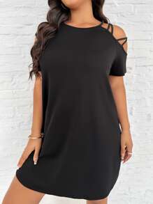 SHEIN LUNE Plus Crisscross Cold Shoulder Tee Dress - Black - View 3