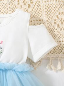 Baby Cartoon Rabbit Print Cold Shoulder Mesh Hem Dress - Blue and White - View 3