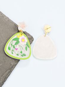 Flower Print Drop Earrings - Multicolor - View 2