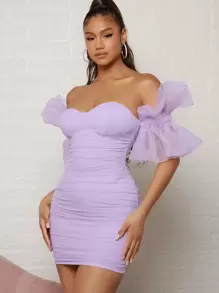 Vestido Con Hombros Descubiertos Y Mangas Con Volantes - Lila Púrpura - Ver 4