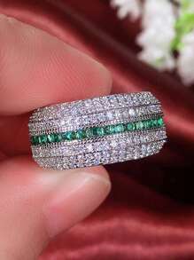 女士优雅方晶锆石装饰戒指