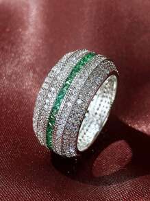 女士优雅方晶锆石装饰戒指