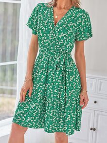 碎花交疊領荷葉邊洋裝 - 綠色 - 查看 3