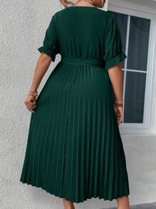 SHEIN Clasi 大碼交疊領荷葉袖百褶下擺繫腰帶連衣裙 - 墨綠色 - 查看 2