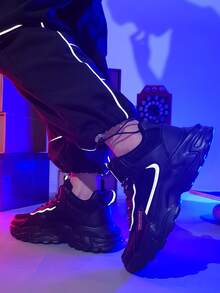 男士繫帶反光和補丁細節粗運動戶外織物運動鞋 - 黑色 - 查看 3