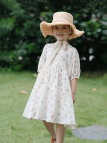 Young Girl Ditsy Floral Print Country Style Dress