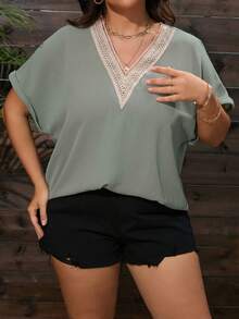 SHEIN LUNE Plus Contrast Lace Batwing Sleeve Blouse - Army Green - View 2