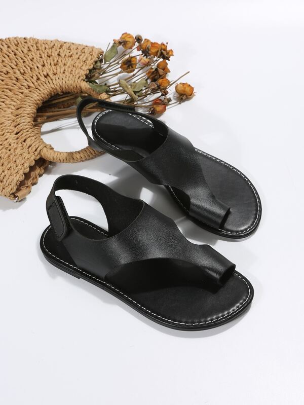 Women Hookandloop Fastener Toe Ring Flat Sandals, Fashionable Black