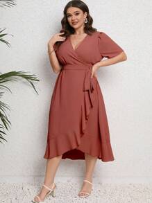 SHEIN LUNE 大碼泡泡袖荷葉邊繫腰帶連衣裙 - 紅木色 - 查看 4