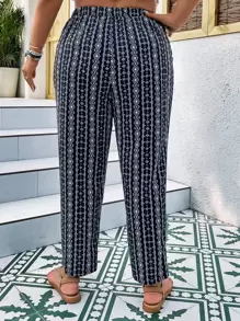 SHEIN VCAY Plus Geo Print Tie Waist Trousers - Black and White - View 2