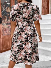 SHEIN LUNE Dress Ukuran Plus Berikat Membungkus Bunga All Over Print Boho - MultiWarna - View 3